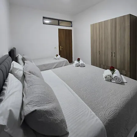 Guest house Helios 3*